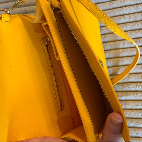 Tory Burch Yellow Crossbody Bag - Picture 7 of 7